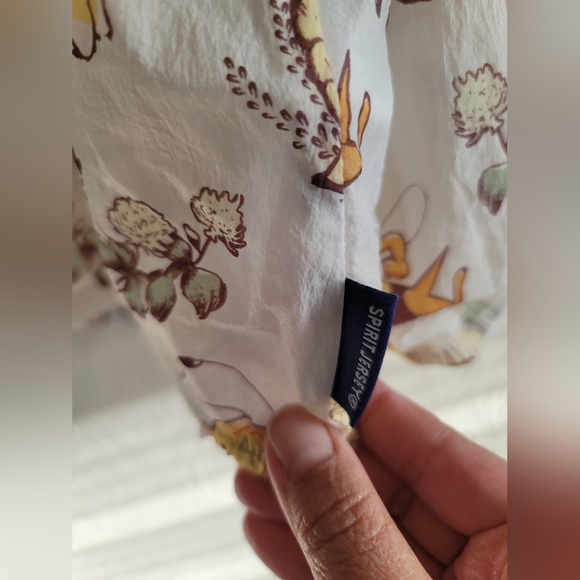 Disney, Spirit Jersey, 2022 Epcot Flower‎ Garden fedtival Spike The Bee Size XL - Picture 3 of 6